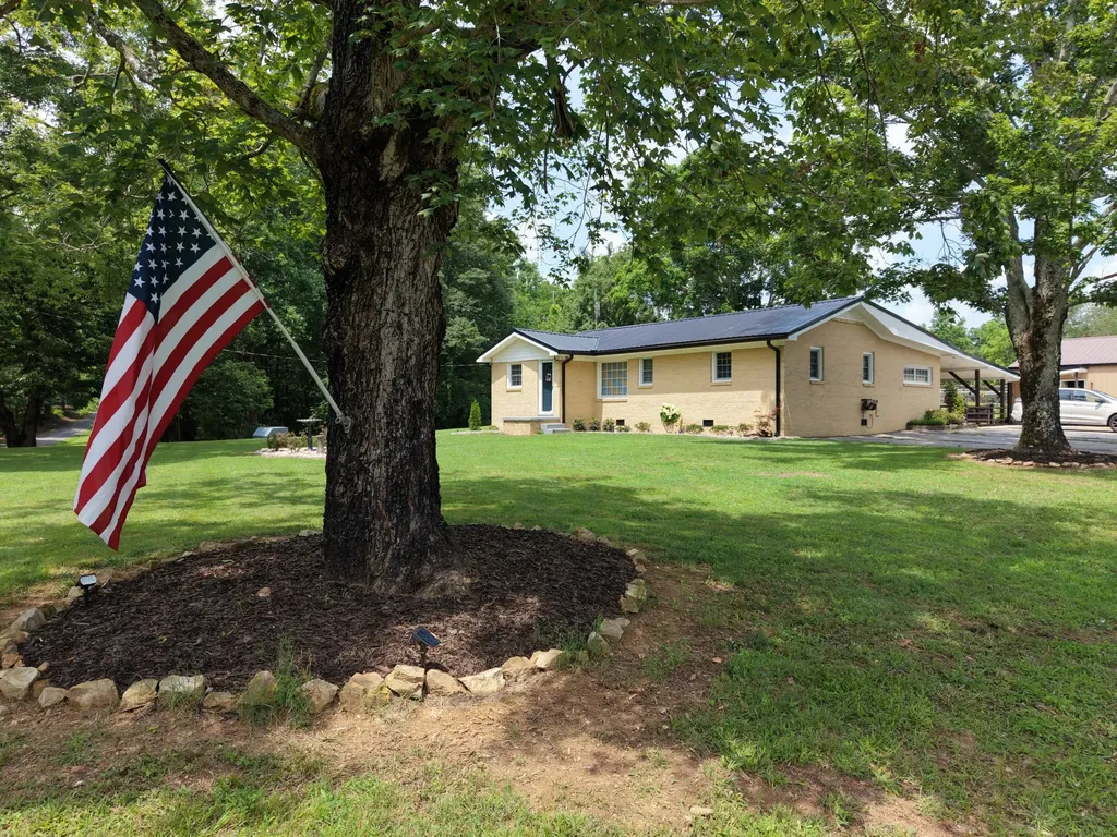 88 Kidd Road Lawrenceburg TN 38464