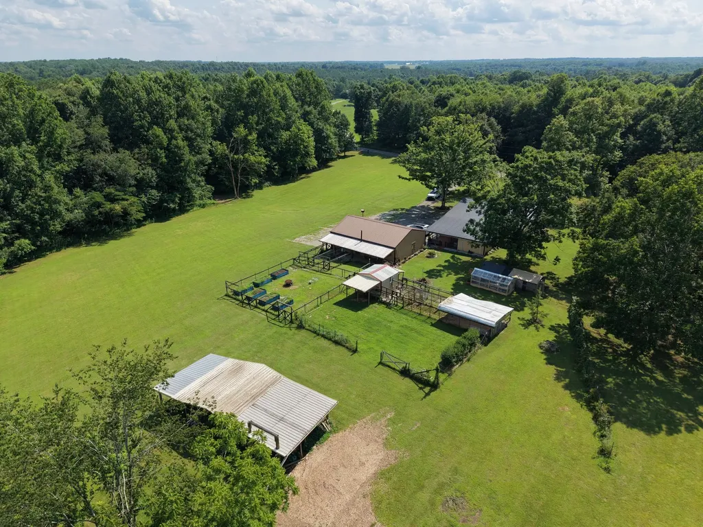 88 Kidd Road Lawrenceburg TN 38464