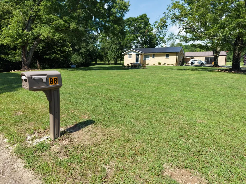 88 Kidd Road Lawrenceburg TN 38464