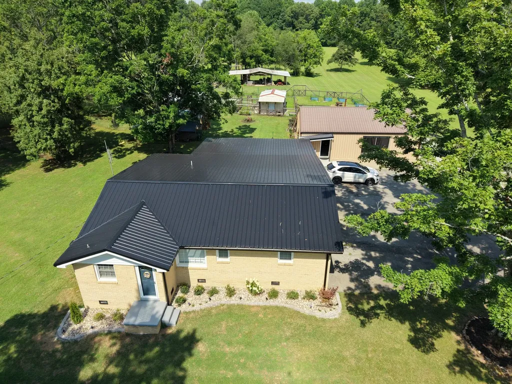 88 Kidd Road Lawrenceburg TN 38464