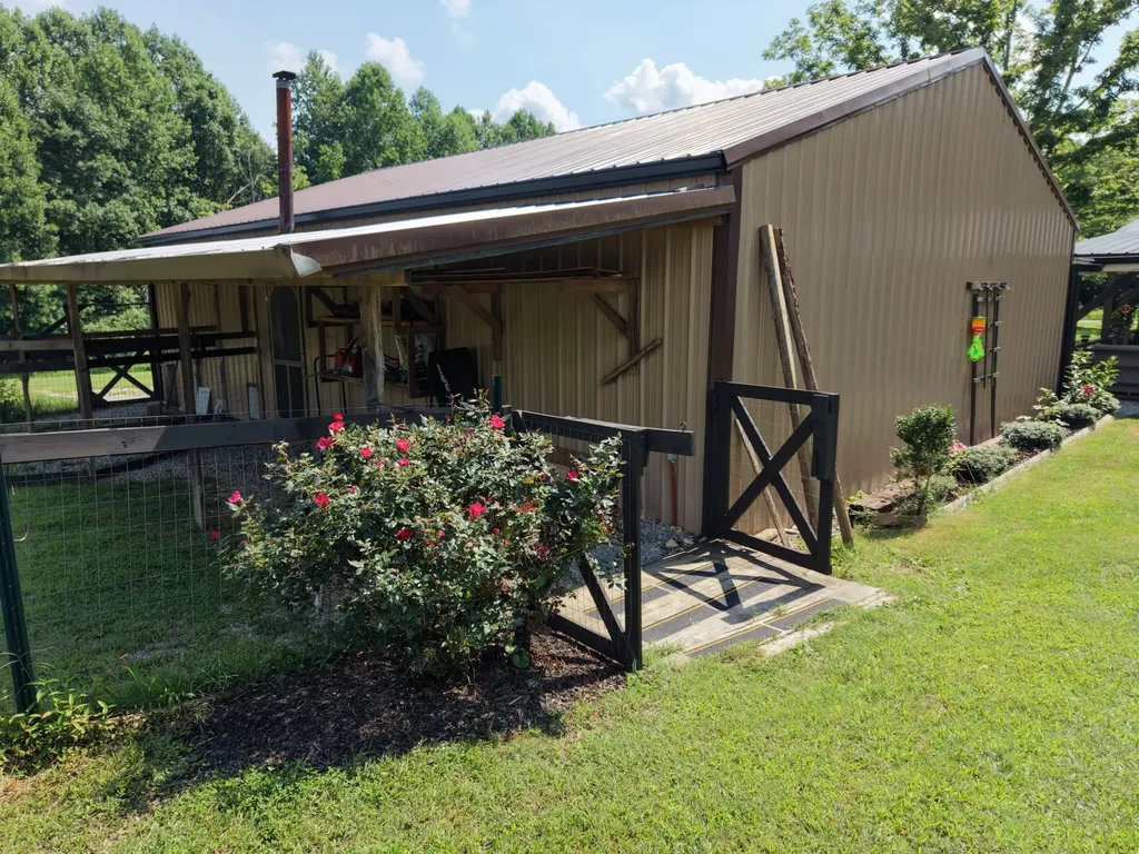 88 Kidd Road Lawrenceburg TN 38464