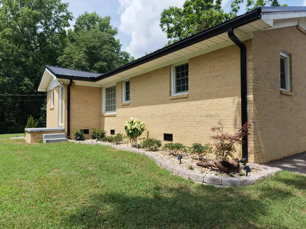88 Kidd Road Lawrenceburg TN 38464