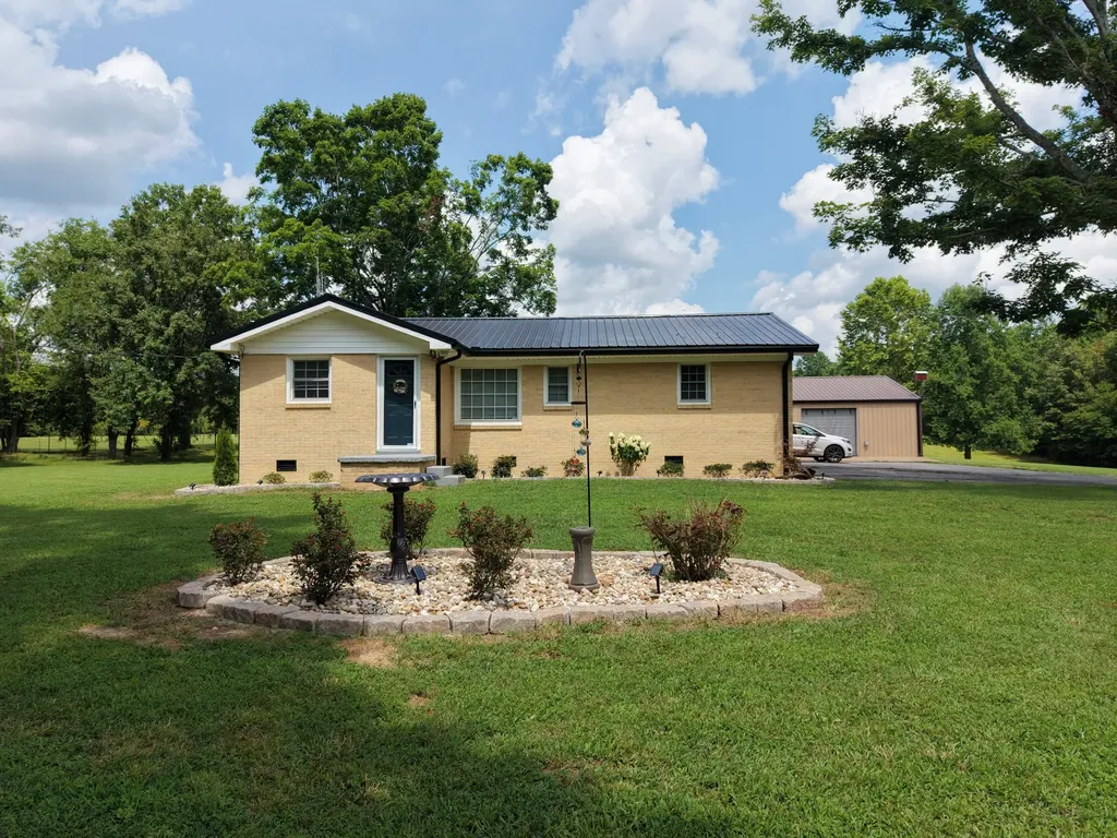 88 Kidd Road Lawrenceburg TN 38464