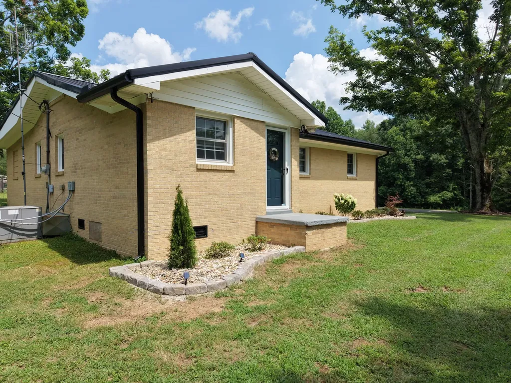 88 Kidd Road Lawrenceburg TN 38464