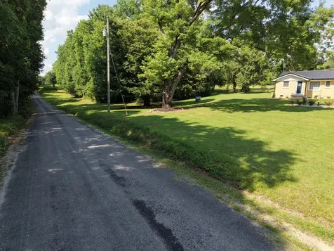 88 Kidd Road Lawrenceburg TN 38464
