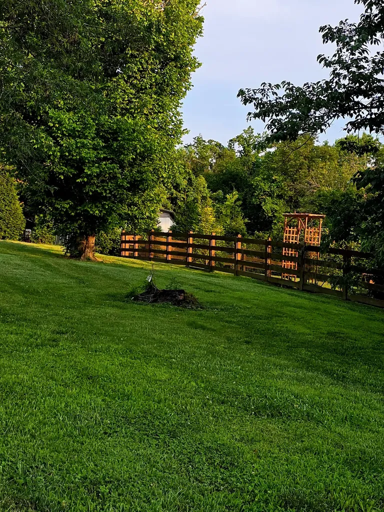 104 Yates Drive Bon Aqua TN 37025