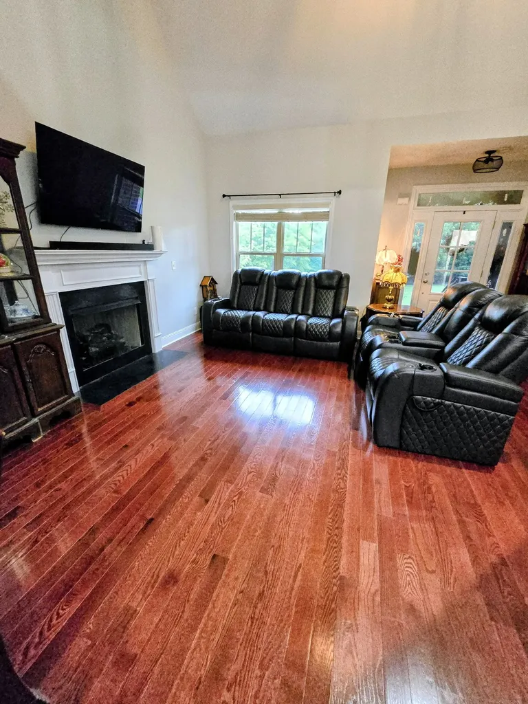 104 Yates Drive Bon Aqua TN 37025