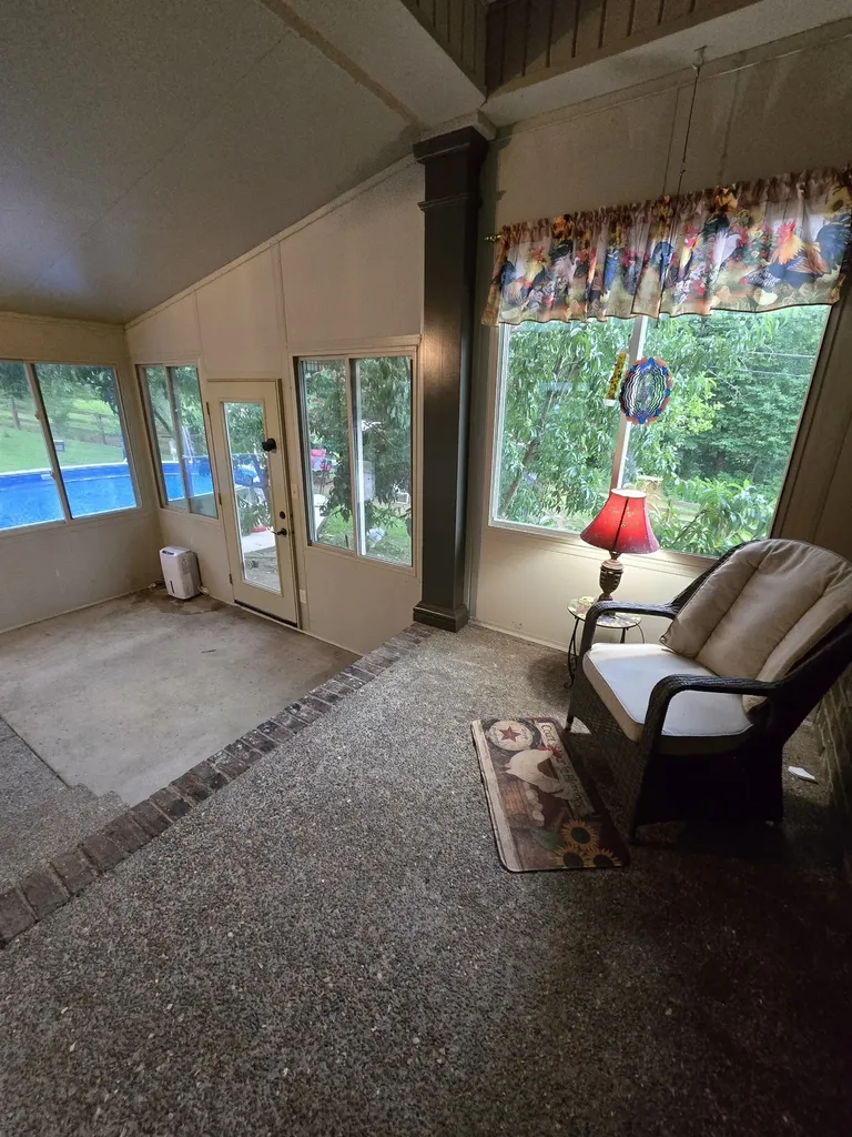104 Yates Drive Bon Aqua TN 37025