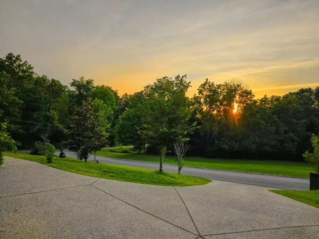 104 Yates Drive Bon Aqua TN 37025