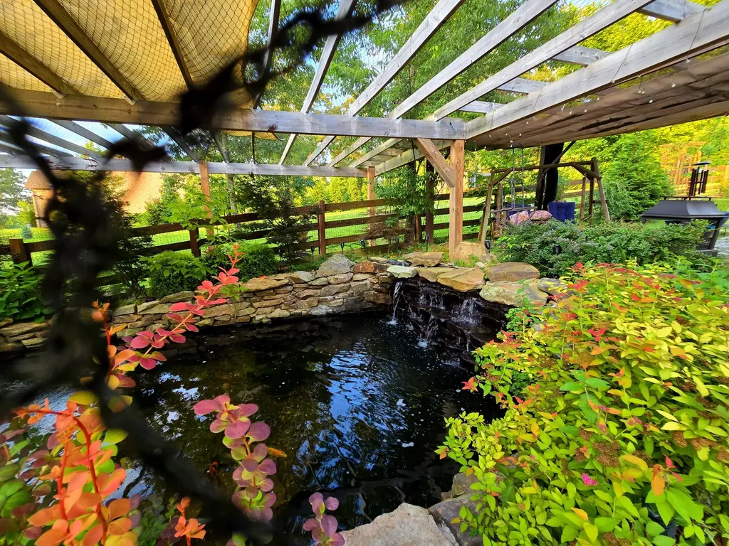 104 Yates Drive Bon Aqua TN 37025