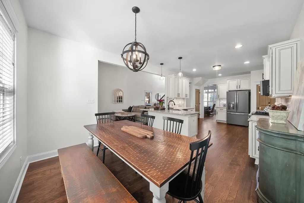 251 Harrowgate Drive Clarksville TN 37043