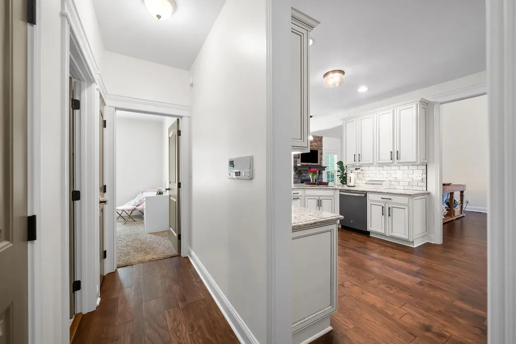 251 Harrowgate Drive Clarksville TN 37043