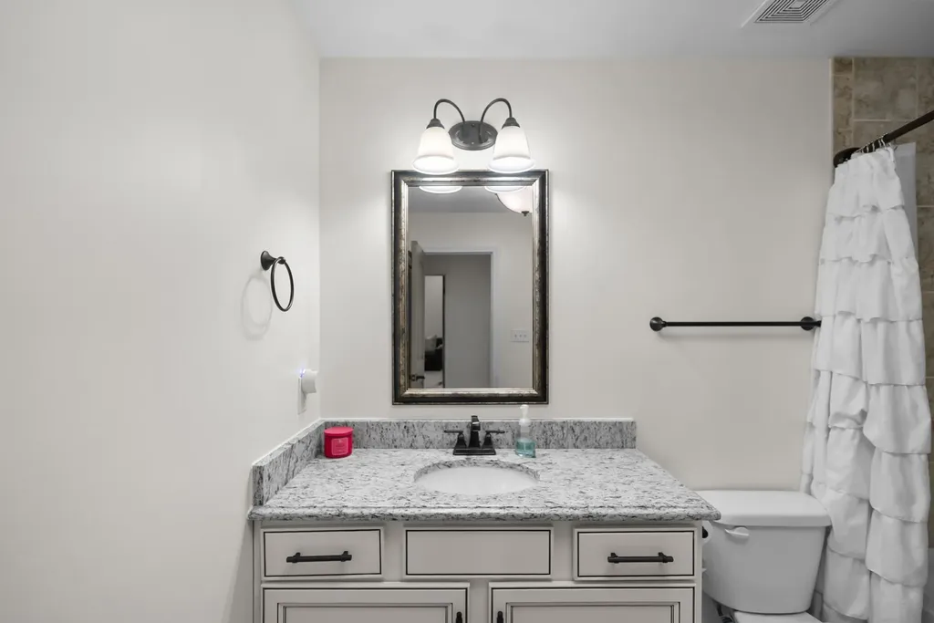 251 Harrowgate Drive Clarksville TN 37043