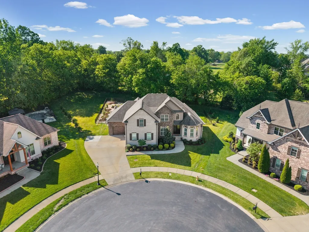 251 Harrowgate Drive Clarksville TN 37043