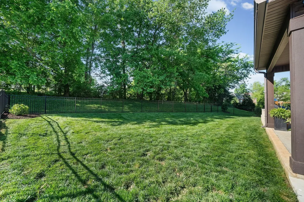 251 Harrowgate Drive Clarksville TN 37043