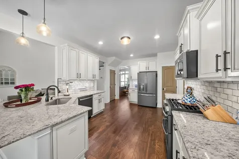 251 Harrowgate Drive Clarksville TN 37043