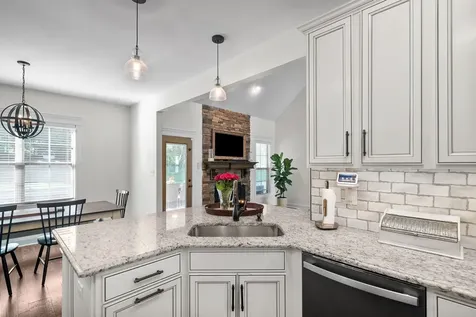 251 Harrowgate Drive Clarksville TN 37043