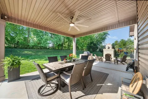 251 Harrowgate Drive Clarksville TN 37043