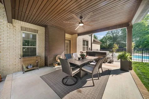 251 Harrowgate Drive Clarksville TN 37043