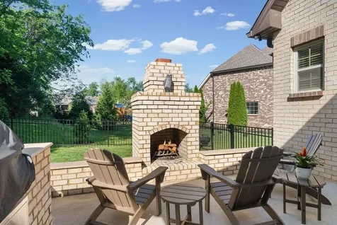 251 Harrowgate Drive Clarksville TN 37043