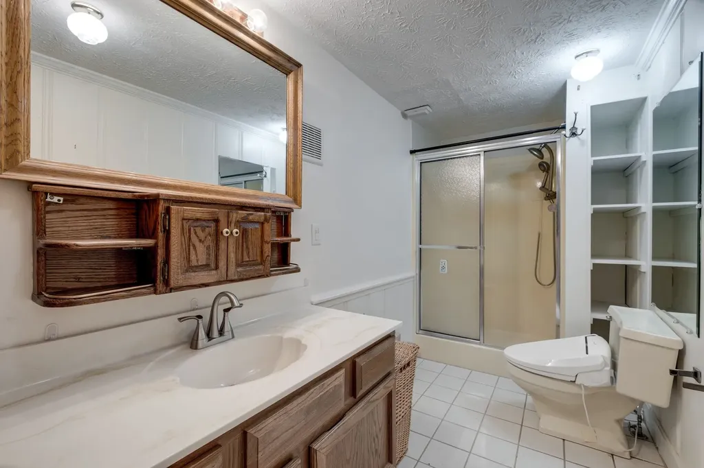 182 Cherokee Road Hendersonville TN 37075
