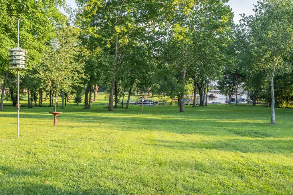 182 Cherokee Road Hendersonville TN 37075