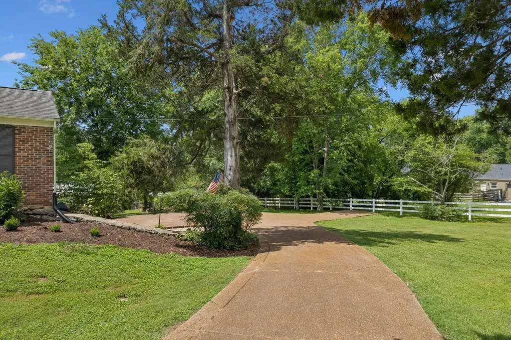 1105 Spencer Creek Pass Franklin TN 37069