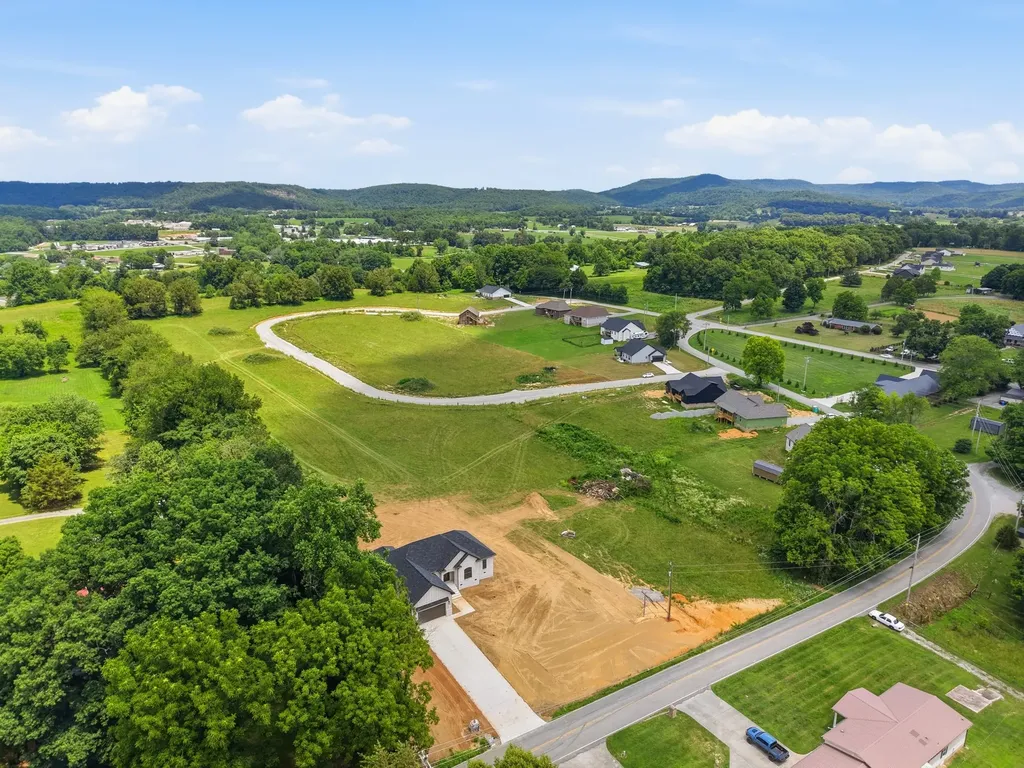 150 E Mccormick Road Livingston TN 38570