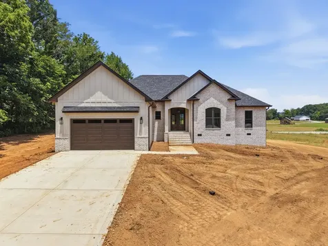150 E Mccormick Road Livingston TN 38570
