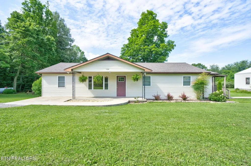 129 Melton Lane Monterey TN 38574