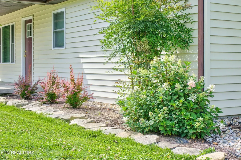 129 Melton Lane Monterey TN 38574