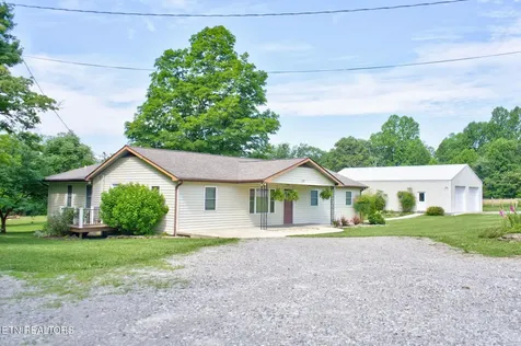 129 Melton Lane Monterey TN 38574