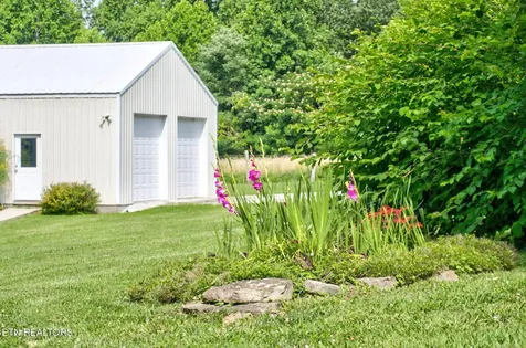 129 Melton Lane Monterey TN 38574