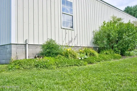 129 Melton Lane Monterey TN 38574