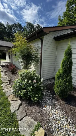 129 Melton Lane Monterey TN 38574