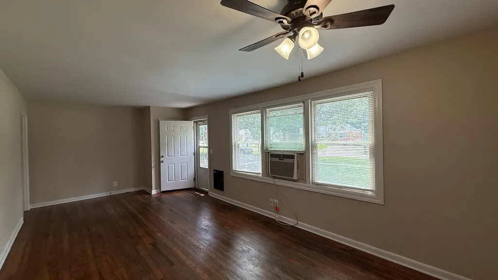 732 Ridgelawn Place Tullahoma TN 37388