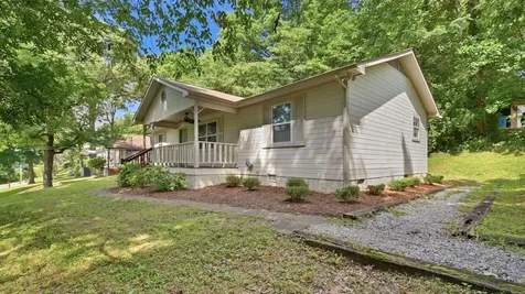 1700 Ashmore Avenue Chattanooga TN 37415