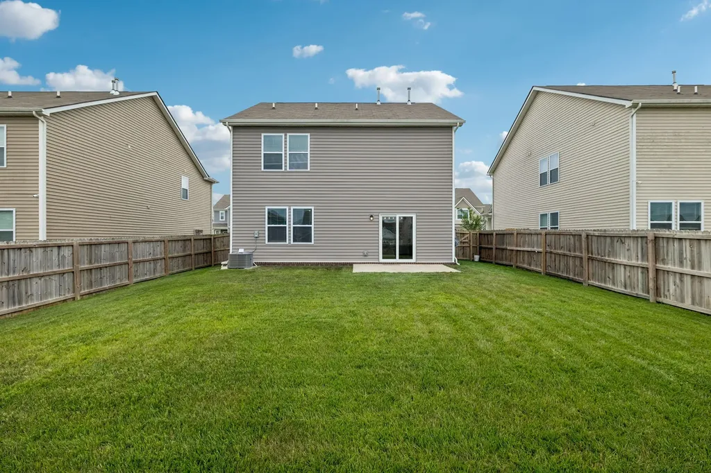538 Torrey Pines Lane Lebanon TN 37087