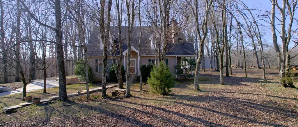 3883 Dobbins Pike Portland TN 37148