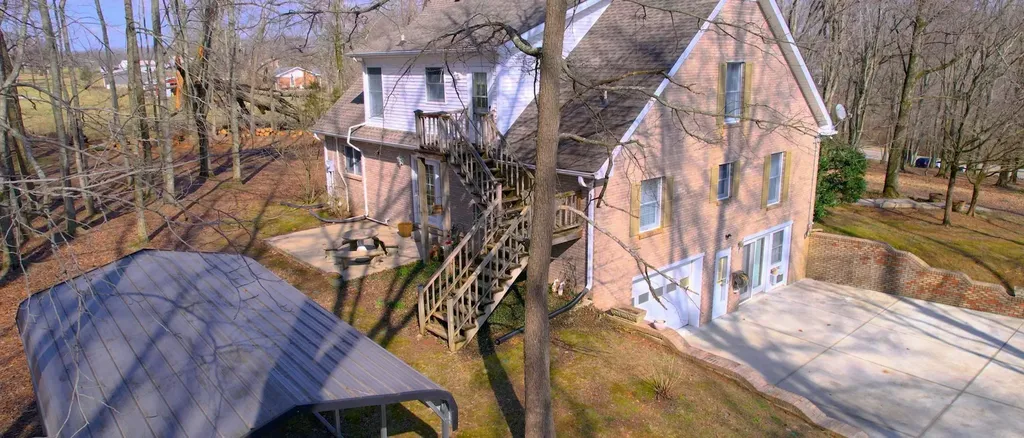 3883 Dobbins Pike Portland TN 37148