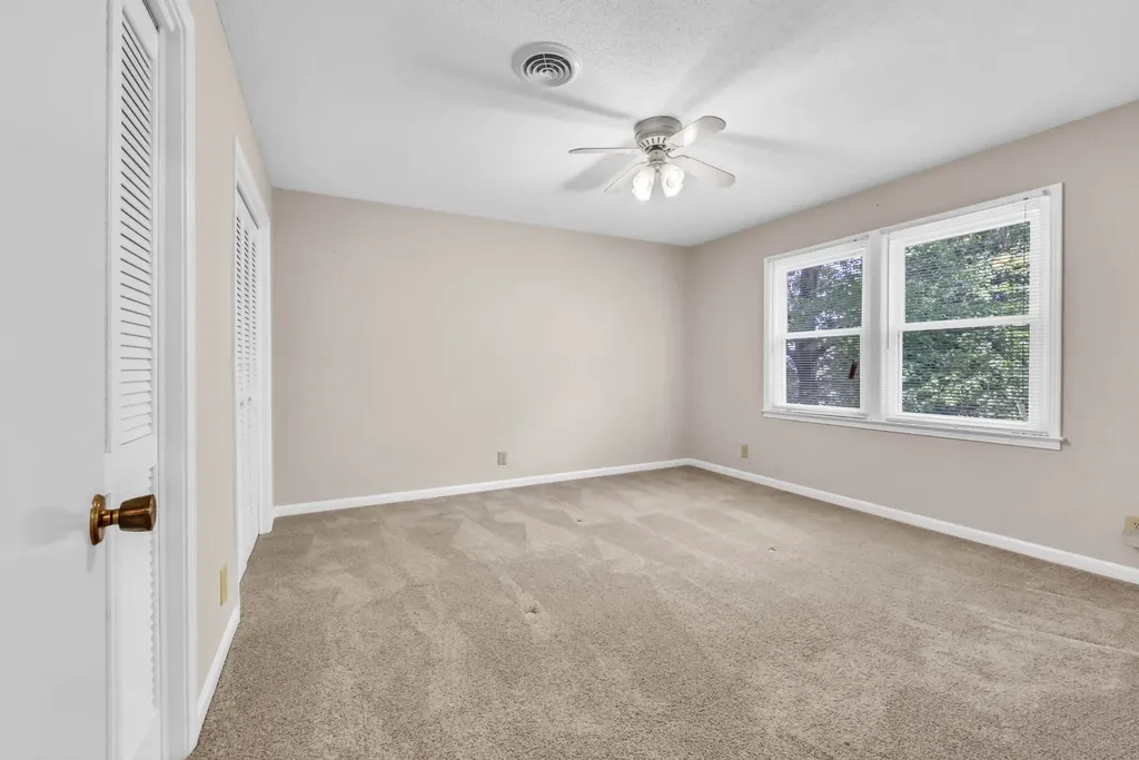 1761 Heritage Drive Clarksville TN 37043