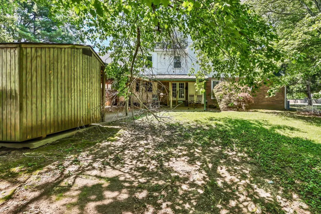 1761 Heritage Drive Clarksville TN 37043