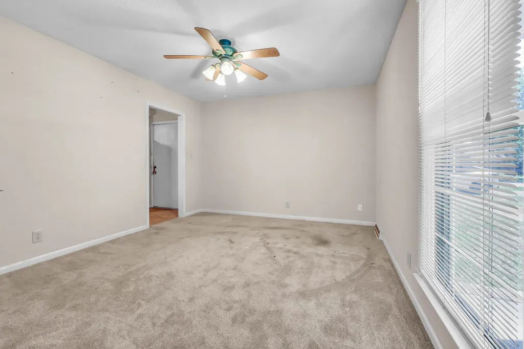 1761 Heritage Drive Clarksville TN 37043