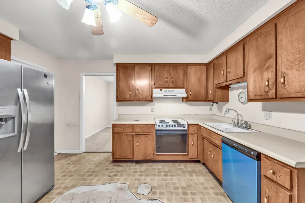 1761 Heritage Drive Clarksville TN 37043