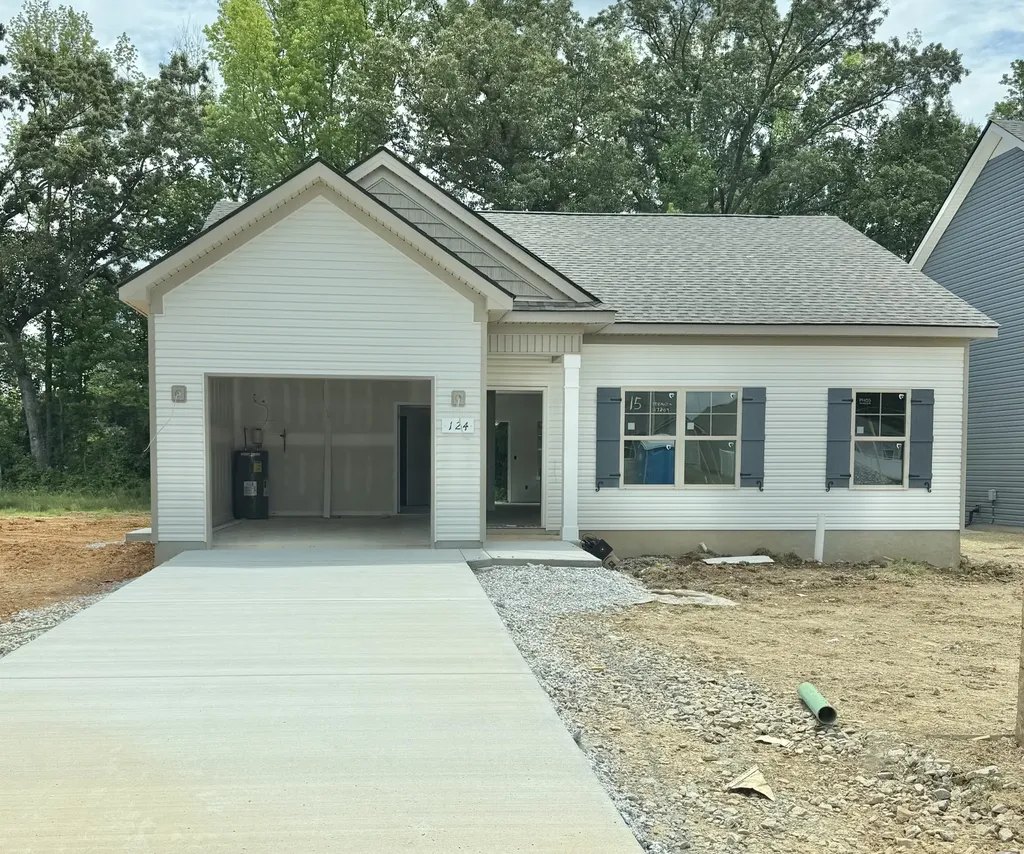 124 Stonehenge Circle Manchester TN 37355