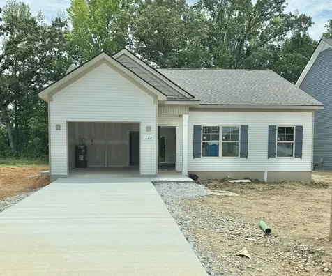 124 Stonehenge Circle Manchester TN 37355