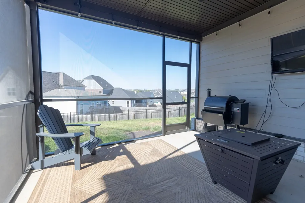194 Phillips Bend Spring Hill TN 37174