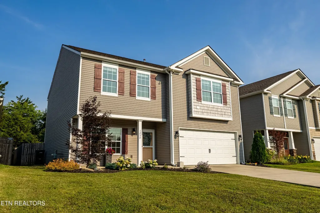 1252 Bill Wallace Drive Friendsville TN 37737