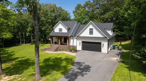 183 Country Wood Drive Paris TN 38242