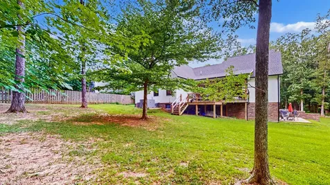 183 Country Wood Drive Paris TN 38242